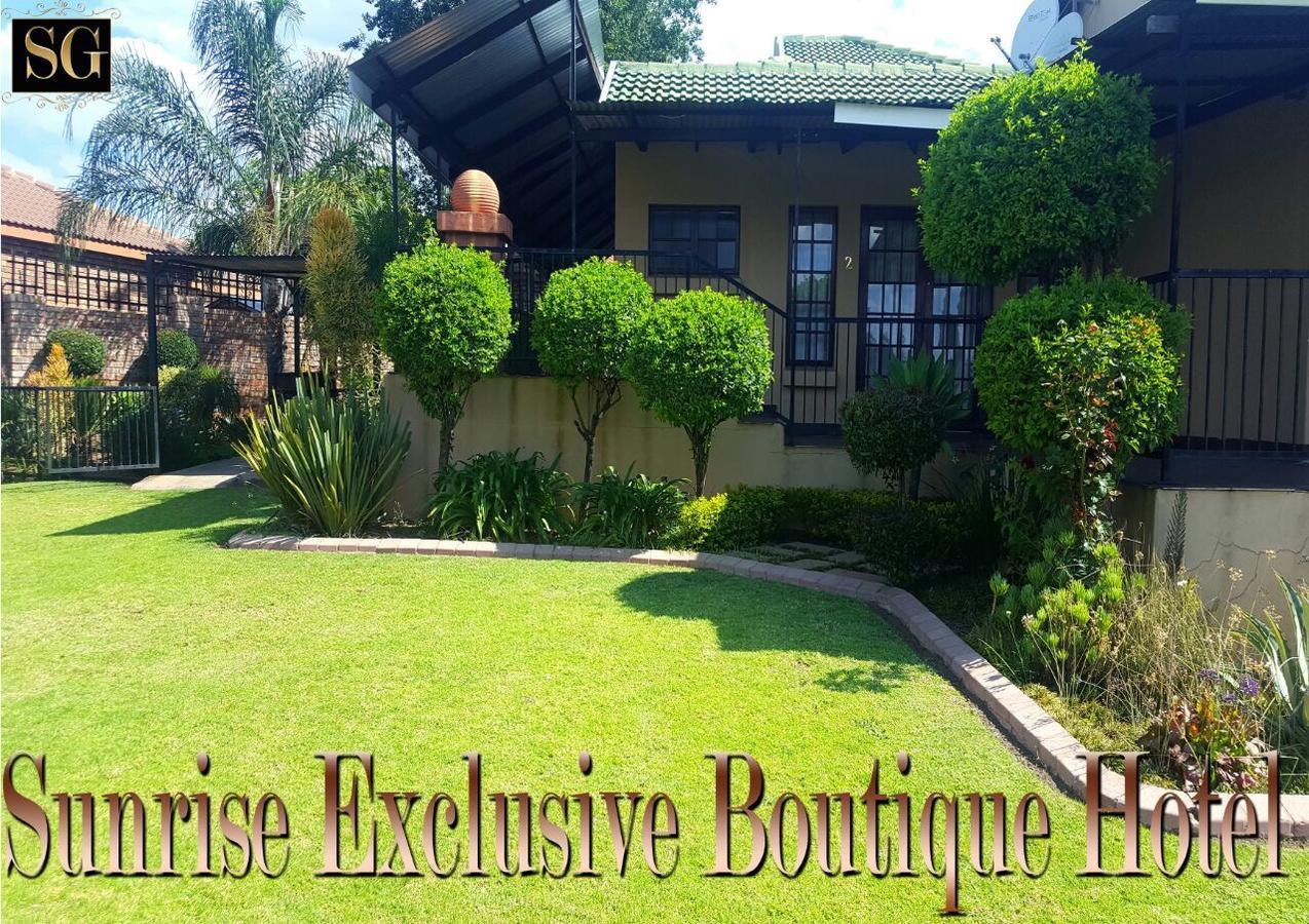 Sunrise Boutique Hotel Witbank Bagian luar foto