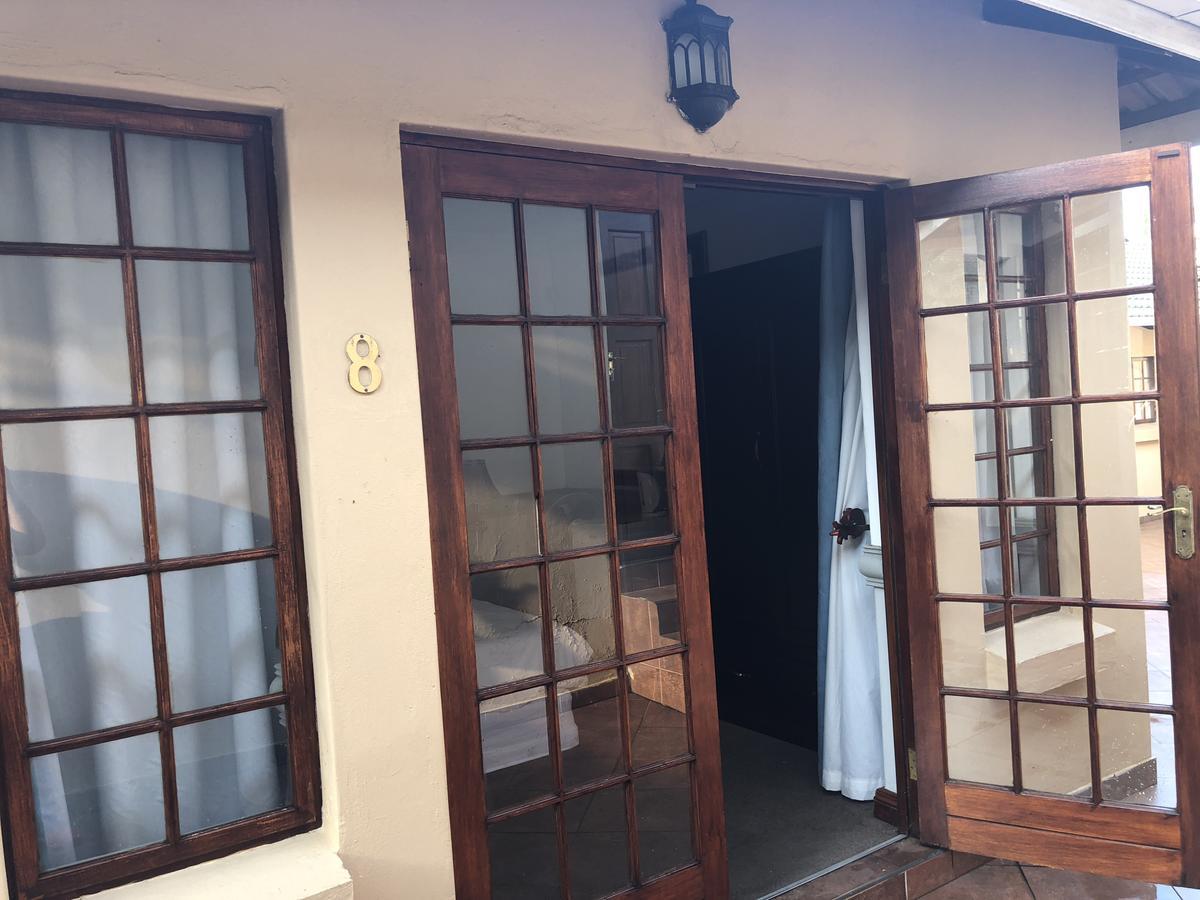 Sunrise Boutique Hotel Witbank Bagian luar foto